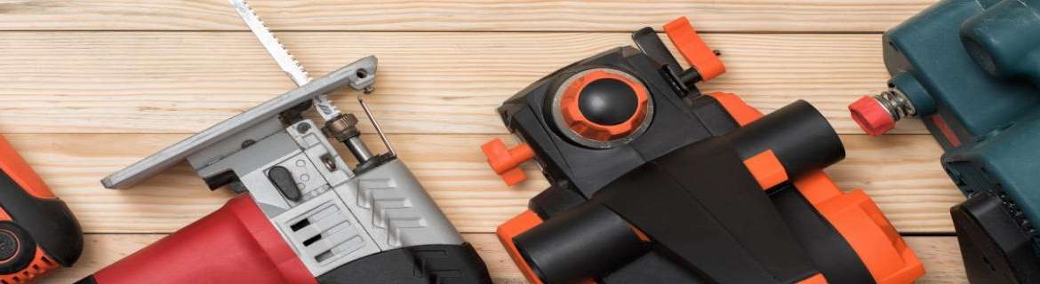 Hand and Power Tool Safety in Construction Environments