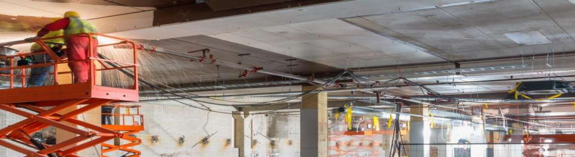 Scissor Lifts in Industrial and Construction Environments