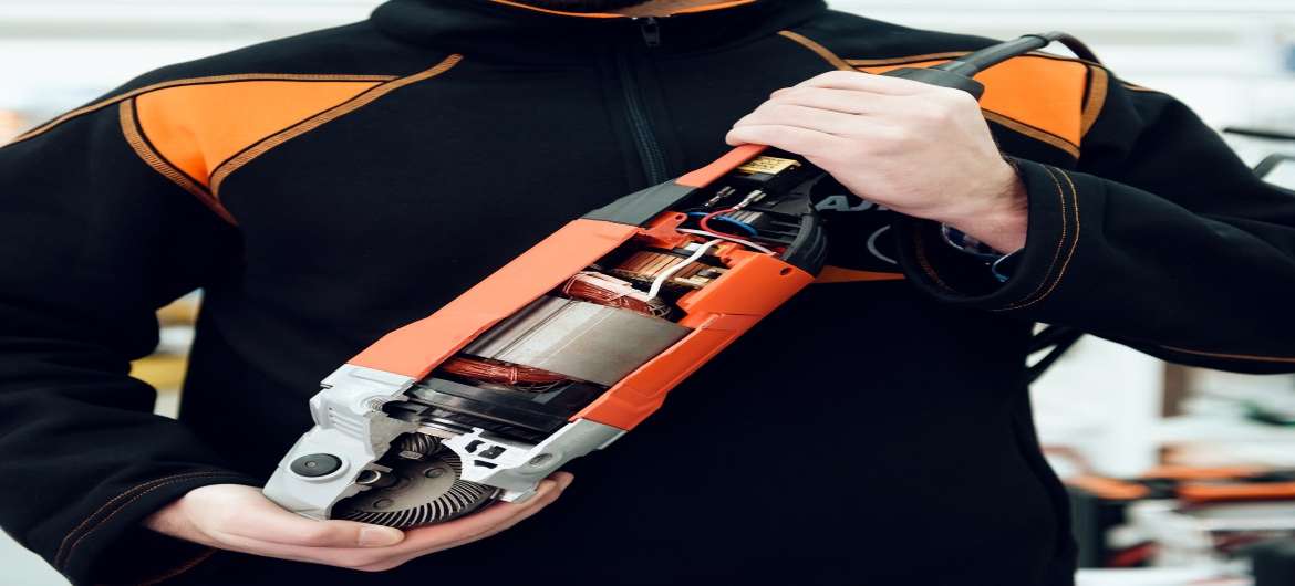 Hand and Power Tool Safety for Construction