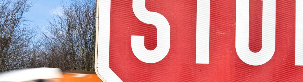 Stop Signs and Signals – Light Commercial Vehicles