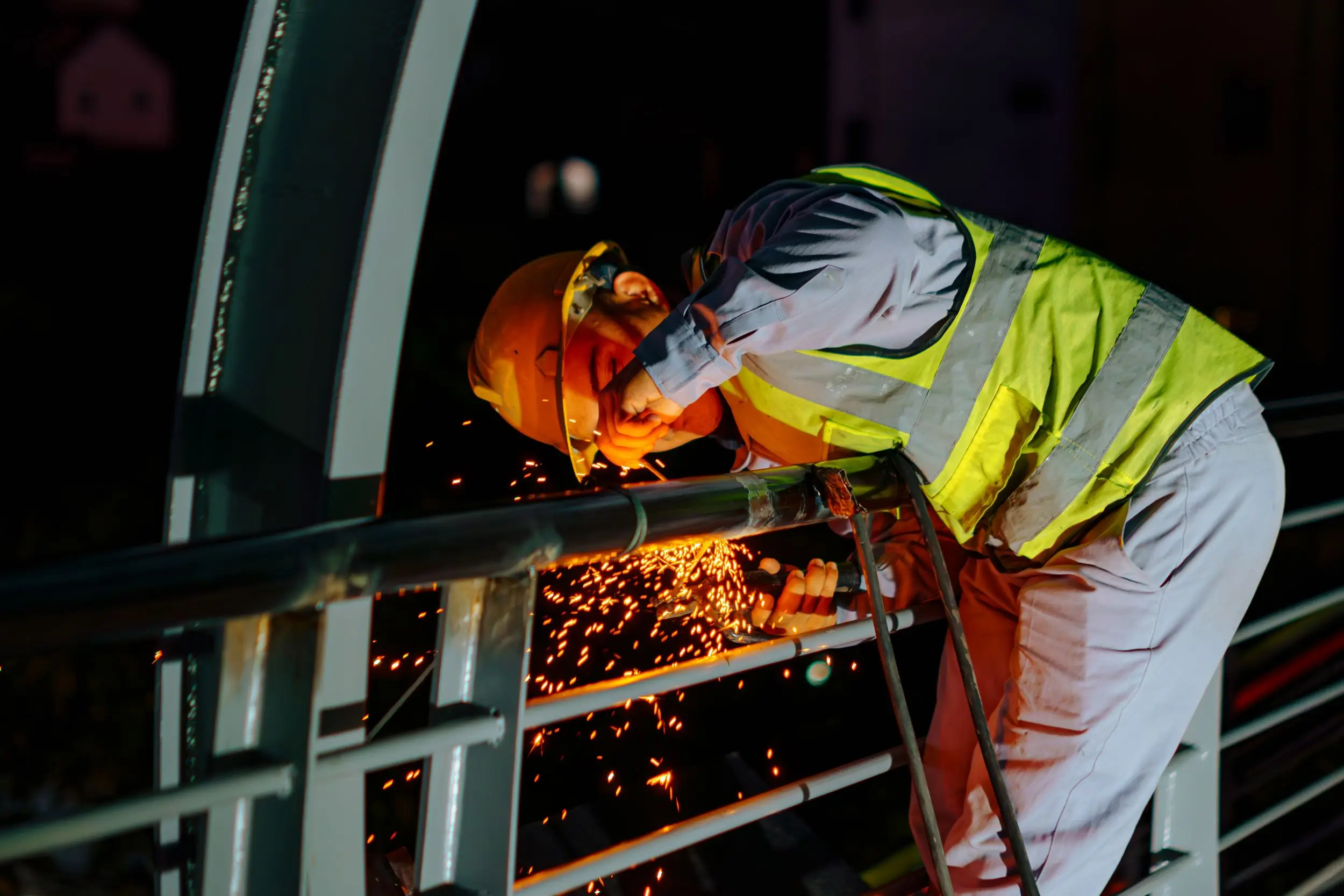 Learn to Work Around Heavy Equipment